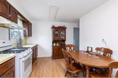 1356 Lambert St, Rahway, NJ 07065 - Photo 5