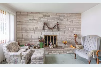 1356 Lambert St, Rahway, NJ 07065 - Photo 13