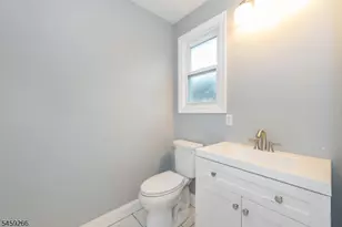 31 Mulberry St, Elmwood Park, NJ 07407 - Photo 11