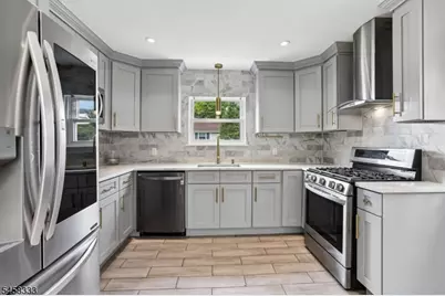 84 Howard Pl, Nutley, NJ 07110 - Photo 15