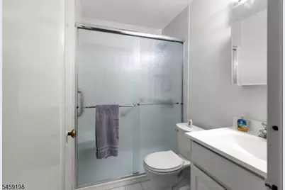 73 Birchwood Ter, Clifton, NJ 07012 - Photo 13