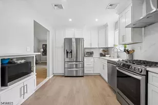 11 Surrey Ln, Springfield, NJ 07081 - Photo 5