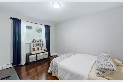 127 Hillside Dr, North Haledon, NJ 07508 - Photo 9