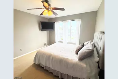 271 W High St, Bound Brook, NJ 08805 - Photo 33