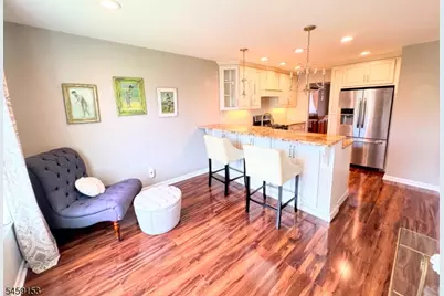 271 W High St, Bound Brook, NJ 08805 - Photo 7
