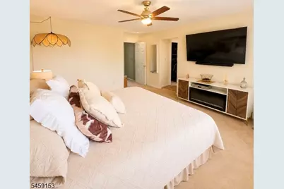 271 W High St, Bound Brook, NJ 08805 - Photo 25