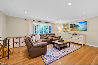 1087 Buxton Rd, Bridgewater, NJ 08807 - Photo 7