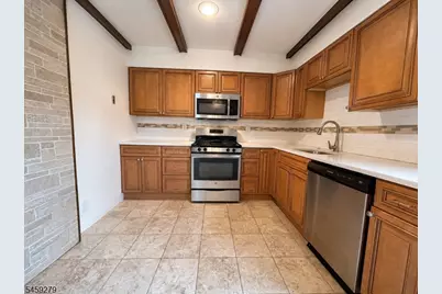 622 Hackensack St, Carlstadt, NJ 07072 - Photo 15