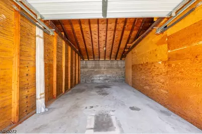 1301A Valley Rd #A, Wayne Twp., NJ 07470 - Photo 19