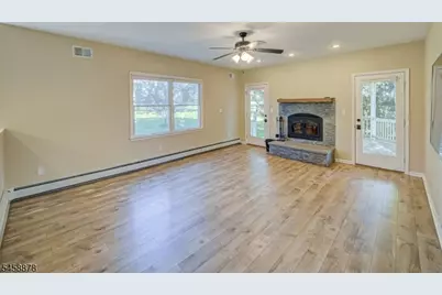 3 Prall Ct, East Amwell Township, NJ 08551 - Photo 9