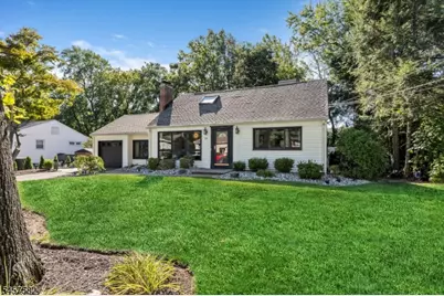 34 Northwood Dr, West Milford, NJ 07480 - Photo 3