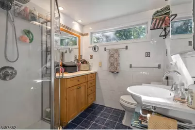 34 Northwood Dr, West Milford, NJ 07480 - Photo 29