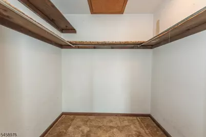 251 Big Piece Rd, Fairfield, NJ 07004 - Photo 21