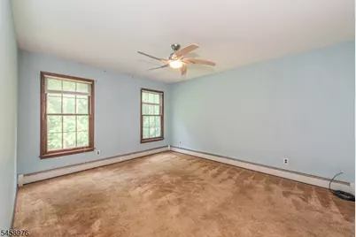 251 Big Piece Rd, Fairfield, NJ 07004 - Photo 23