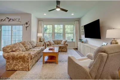 8 Dahlia Dr, Warren Township, NJ 07059 - Photo 7