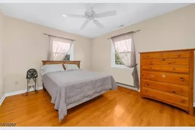 17 Ridge Rd, Raritan Township, NJ 08822 - Photo 15