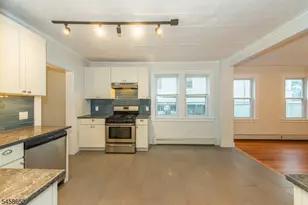 43 Walnut St, Montclair, NJ 07042 - Photo 23
