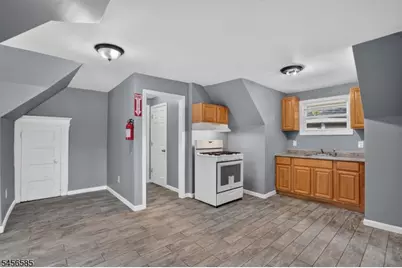 24 Millington Ave, Newark, NJ 07108 - Photo 15