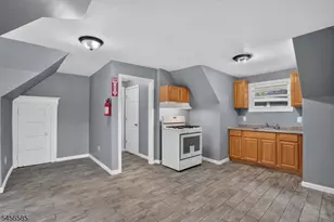 24 Millington Ave, Newark, NJ 07108 - Photo 15