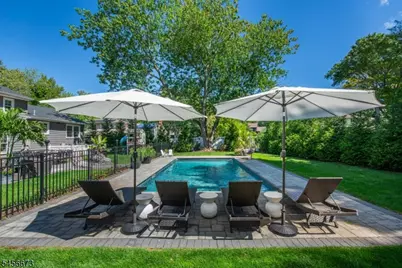 11 Martha Rd, Roseland, NJ 07068 - Photo 39