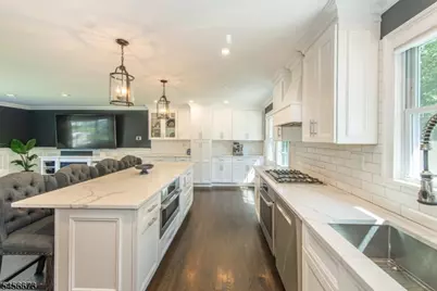 11 Martha Rd, Roseland, NJ 07068 - Photo 11