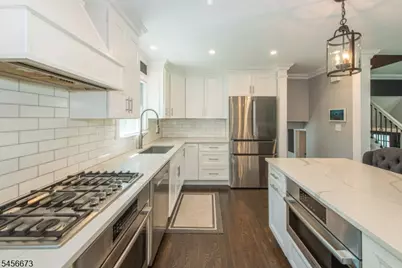 11 Martha Rd, Roseland, NJ 07068 - Photo 15