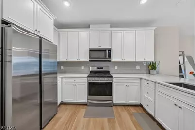 3 Sadie Cir #3101, Union Township, NJ 07083 - Photo 5