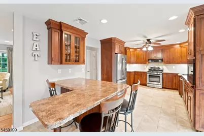 14 Daria Dr, Pequannock Township, NJ 07440 - Photo 13