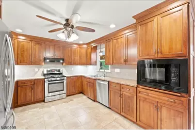 14 Daria Dr, Pequannock Township, NJ 07440 - Photo 15