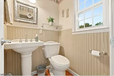 14 Daria Dr, Pequannock Township, NJ 07440 - Photo 19