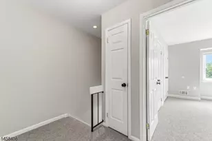 850 Robin Rd, Hillsborough Township, NJ 08844 - Photo 25