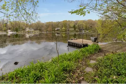 351 E Lakeshore Dr, Highland Lakes, NJ 07422 - Photo 1