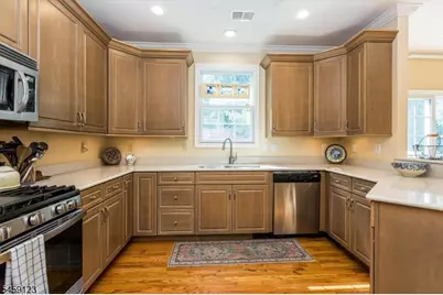 11 Quarry Dr #11, Woodland Park, NJ 07424 - Photo 9