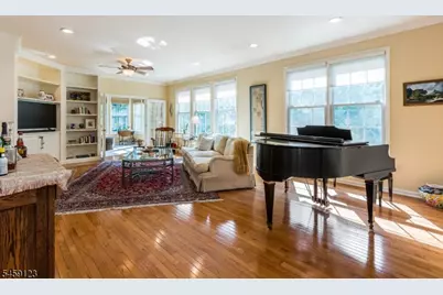 11 Quarry Dr #11, Woodland Park, NJ 07424 - Photo 5