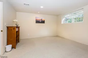 11 Quarry Dr, Woodland Park, NJ 07424 - Photo 23