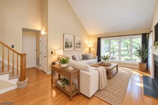 75 Birch Ln, Wayne Twp., NJ 07470 - Photo 9
