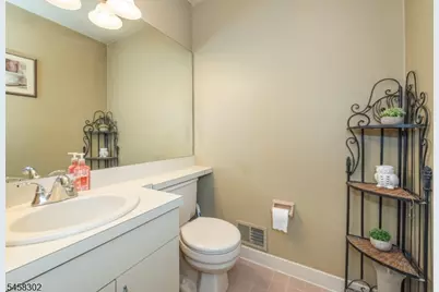 75 Birch Ln, Wayne Twp., NJ 07470 - Photo 21