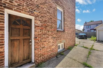 58 Floyd Ave, Bloomfield, NJ 07003 - Photo 5