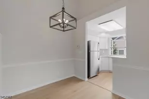 81 Encampment Dr, Bedminster Township, NJ 07921 - Photo 11