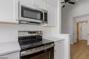81 Encampment Dr, Bedminster Township, NJ 07921 - Photo 17