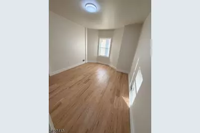 10 Bruen Ave, Irvington, NJ 07111 - Photo 3