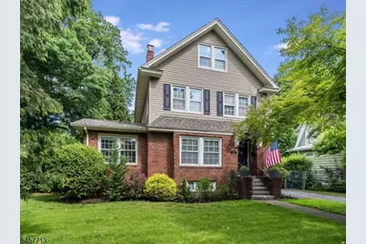 148 Grove St #2, Montclair, NJ 07042 - Photo 15