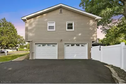 66 Lockwood Pl, Clifton, NJ 07012 - Photo 5