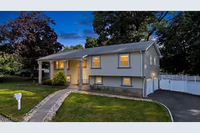 66 Lockwood Pl, Clifton, NJ 07012 - Photo 1