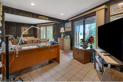 84 Two Bridges Rd, Montville Township, NJ 07082 - Photo 15