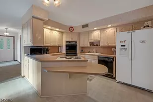 84 Two Bridges Rd, Montville Township, NJ 07082 - Photo 5