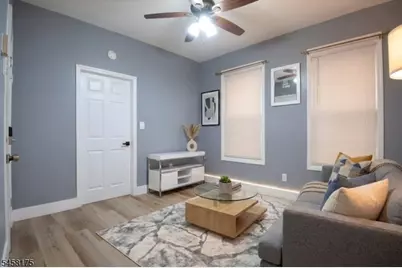 1059 Lafayette St, Elizabeth, NJ 07201 - Photo 9