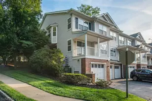 401 Dalton Ct, Denville, NJ 07834 - Photo 1
