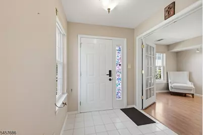 401 Tulsa Ct, Independence Township, NJ 07840 - Photo 5