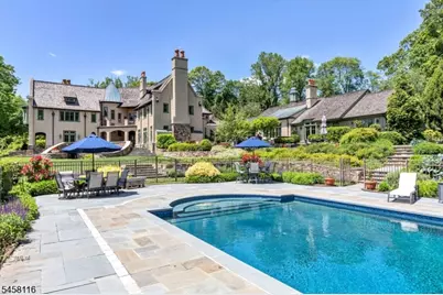 211 Mountainview Estate, Bernardsville, NJ 07924 - Photo 3